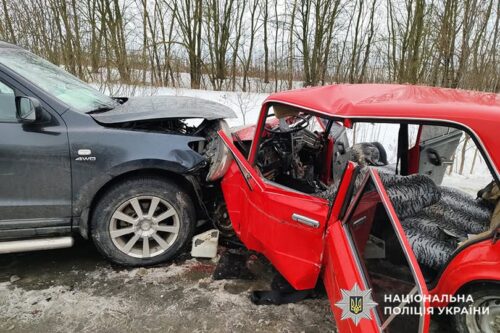 На Шепетівщині поліцейські встановлюють обставини ДТП із 2-ма загиблими і 5-ма травмованими