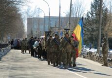 Став у стрій Небесної чоти: на Шепетівщині попрощалися із Захисником
