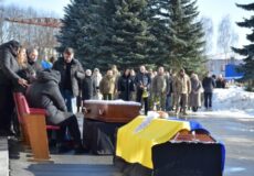 Шепетівська громада провела у засвіти командира відділення БпЛА Якова Поліщука