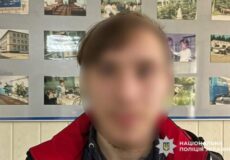 Картка зі смітника: як на Хмельниччині обікрали пенсіонерку на 47 тисяч гривень