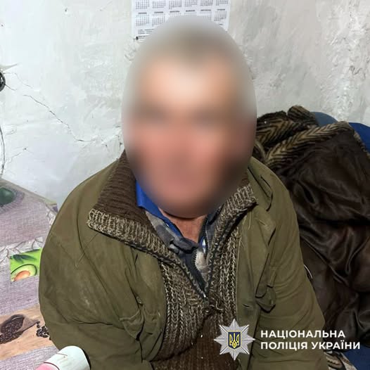 У Полонному 60-річний чоловік побив співмешканку через ревнощі