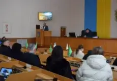Комунальна власність, аварійні ремонти та зарплати освітян: про що йшла мова на сесії Шепетівської міської ради