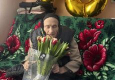 На Шепетівщині 90-річчя відзначила мати загиблого Героя
