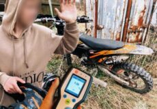 На Хмельниччині нетверезий водій мотоцикла намагався втекти від патрульних