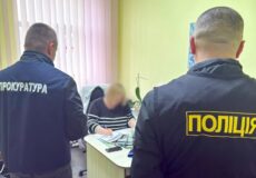 Завдала збитку державі на майже мільйон гривень: у чому підозрюють головну лікарку в сусідній із Хмельниччиною області