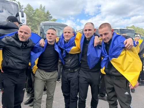193 Герої вдома: серед звільнених з полону — троє із Шепетівщини