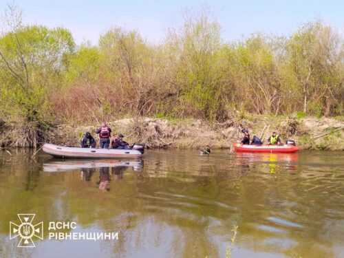 Водолази з Хмельниччини знайшли тіло 4-річного хлопчика, пошуки якого тривали 10 днів