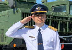 Загинув у перший день війни, прикриваючи небо: дружина полковника Кузьміна продовжує його справу та ініціювала петицію про присвоєння Героя України