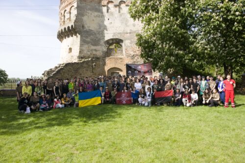 Молодь з усієї України запрошують у мандрівний табір «Стежками князів Острозьких»