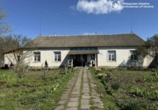 У домі милосердя на Хмельниччині виявили кричущі порушення прав людей похилого віку та осіб з інвалідністю