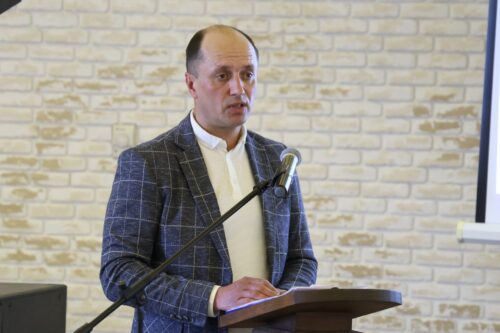 У Шепетівській громаді відбулася виїзна зустріч з питань соціально-економічного розвитку області: про що говорили