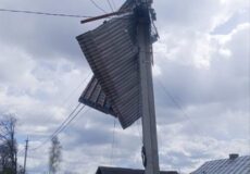 Шквальний вітер нещадно пройшовся Хмельниччиною: область серед тих, де негода наробила найбільше лиха