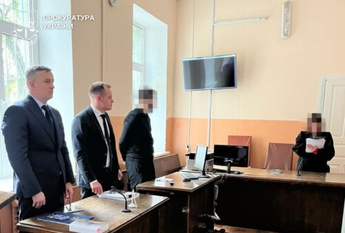 Використовував беззахисний стан та відсутність вдома матері: на Хмельниччині вітчим ґвалтував дитину
