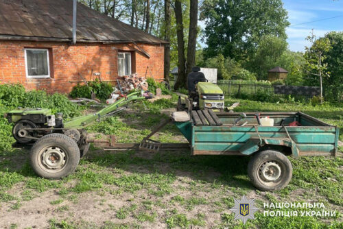 На Хмельниччині 16-річний хлопець на мотоблоці з’їхав у кювет: травмувалася пасажирка