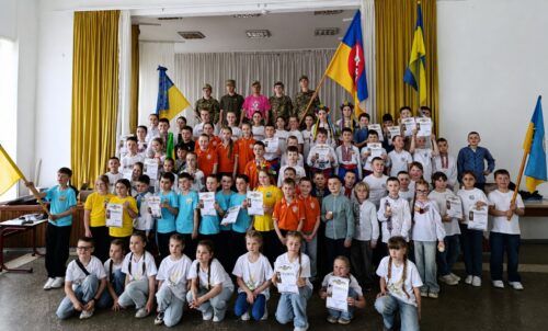Козацький дух і командна сила: у Шепетівці пройшов міський етап гри «Сокіл» («Джура»)