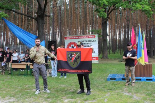 У Славуті стартував міський етап гри «Сокіл» («Джура»): понад 100 дітей долучилися до таборування