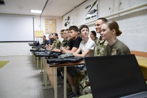Національна ідентичність і «Захист України»: у Шепетівці провели виїзне засідання