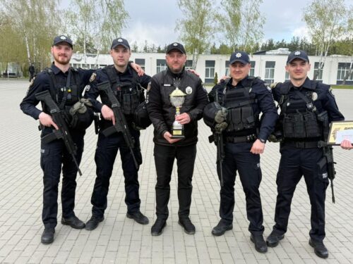 Команда Шепетівського районного управління здобула перемогу серед груп оперативного реагування Нацполіції
