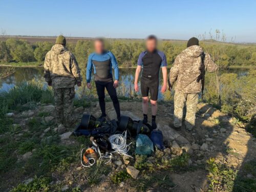 На кордоні з Молдовою затримали «екстремалів» з Хмельниччини (Відео)