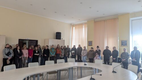 У Славутській громаді рідним полеглих Воїнів передали державні нагороди