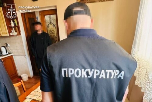 Не задекларував майно вартістю 13,7 млн грн: на Хмельниччині посадовцю міграційної служби повідомлено про підозру