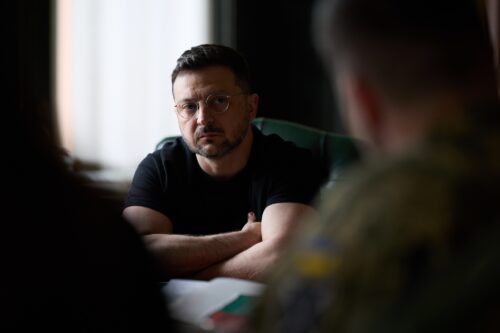 30 тисяч мінімум, до 400 тисяч — на фронті і чіткі строки служби: Зеленський анонсував масштабну реформу в армії