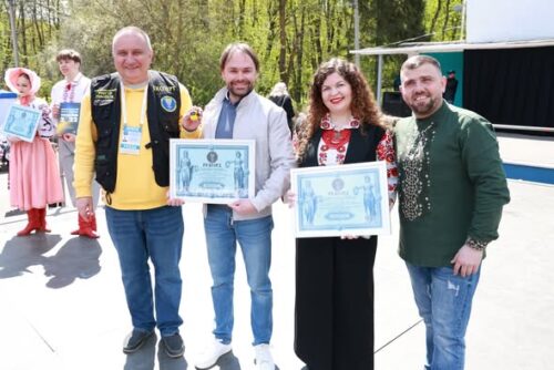 888 учасників у єдиному танцювальному колі: Хмельниччина встановила рекорд України