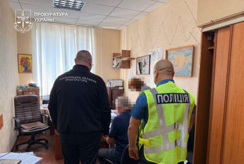 На Хмельниччині викрито схему розтрати коштів під час будівництва шкільного укриття