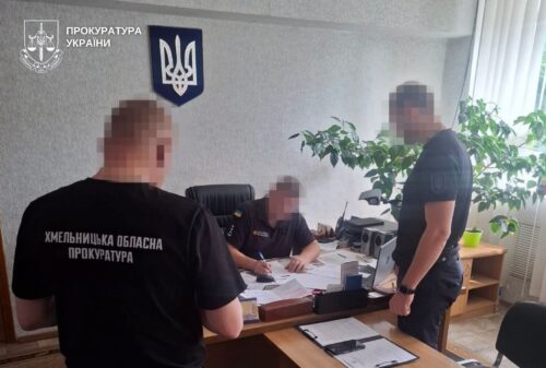 Понад 106 млн грн збитків: прокурори Хмельниччини повідомили про підозри посадовцям, депутатам та керівникам підприємств