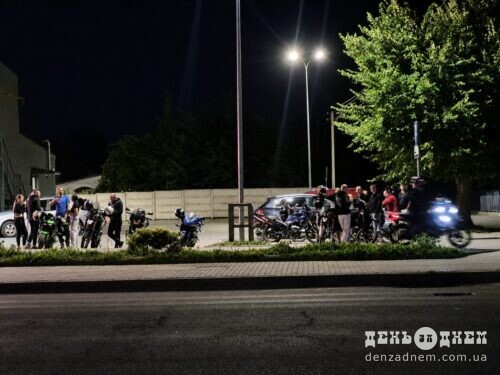 Гучні мотоцикли у Шепетівці: чи можна шуміти до 22:00 і що говорить закон