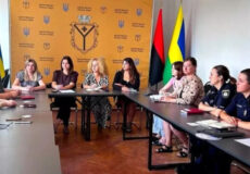 У Шепетівській громаді школи, поліція та соцслужби посилюють захист дітей