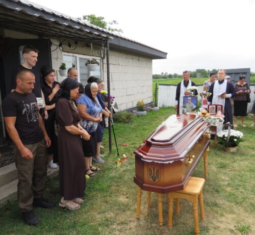 Зник безвісти у 2024-му: Грицівська громада попрощалася з Героєм