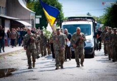 Назавжди 21: майже через два роки очікування Шепетівщина попрощалася з молодим офіцером «Мармуром»