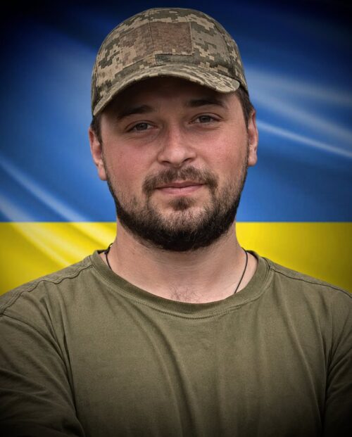 Назавжди 21: майже через два роки очікування Шепетівщина попрощалася з молодим офіцером «Мармуром»