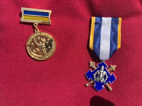 Його серце не витримало війни: Славутська громада попрощалася з молодшим сержантом