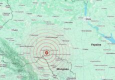 Map showing an earthquake epicenter near central Moldova with concentric red rings radiating outward from the center
