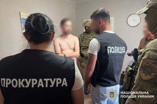 У Хмельницькому затримали групу наркодилерів, у яких вилучили наркотиків на 3,3 млн грн