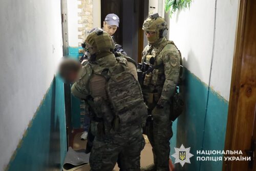 У Хмельницькому затримали зловмисника, який поранив поліцейського: що відомо